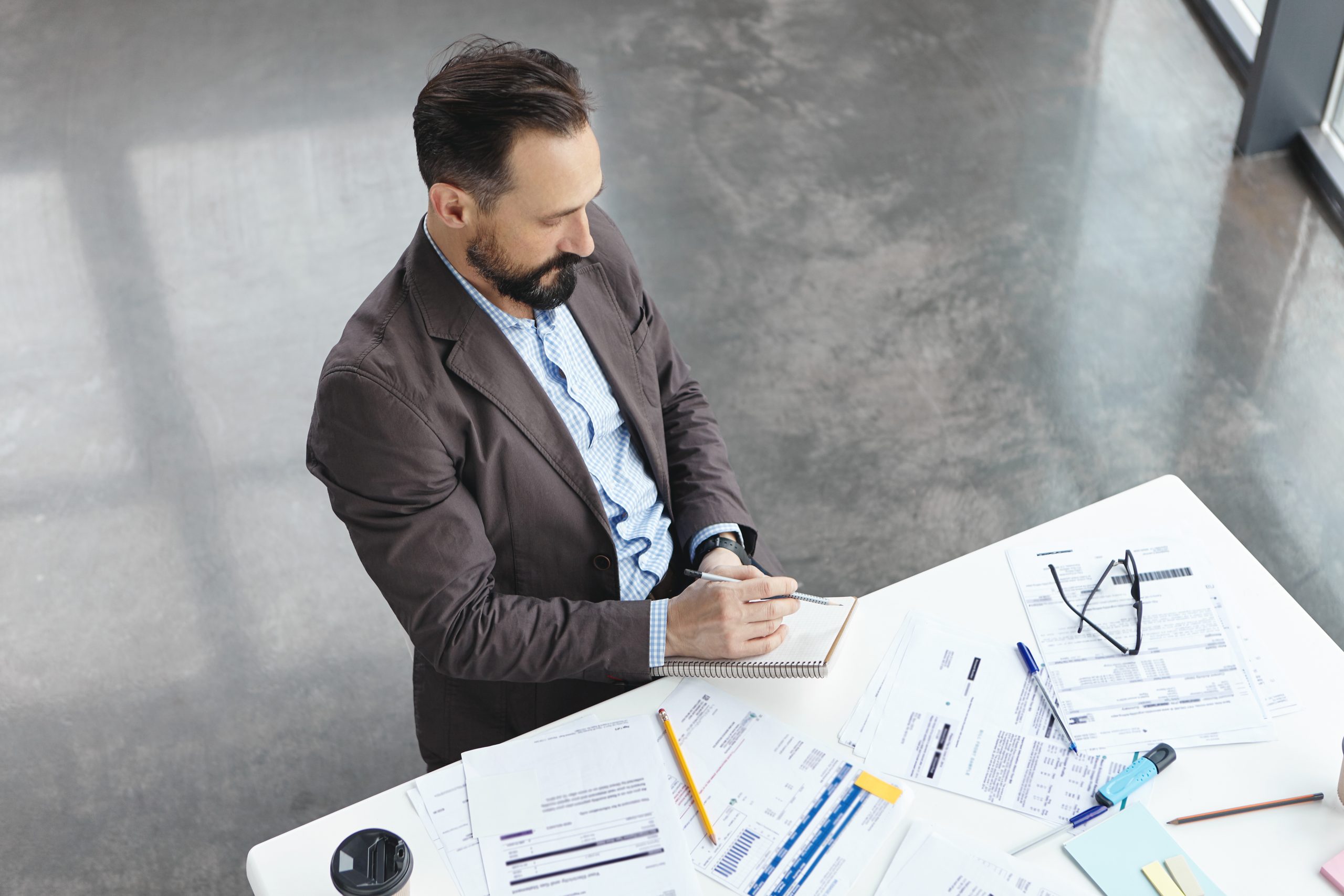 How to Read a Construction Estimate Without Getting Scammed: A Washington State Strategic Guide